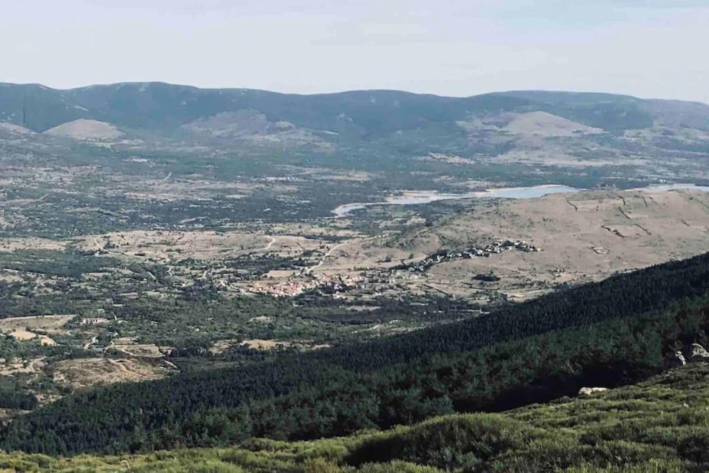 La Mina Alojamiento En Plena Naturaleza Garganta De Los Montes Luaran gambar